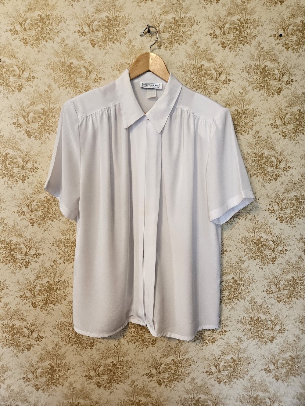 Vintage 80s-90s White Silky Button-Up Blouse
